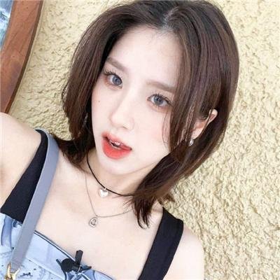 女猎鹰人